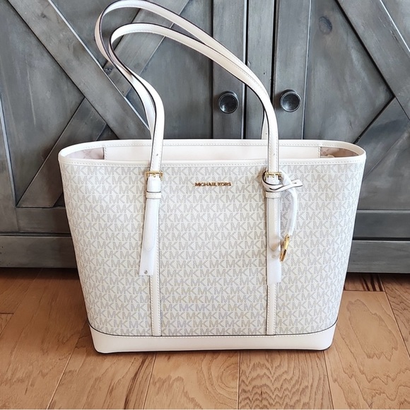 MICHAEL Michael Kors Handbags - Mk purse off white